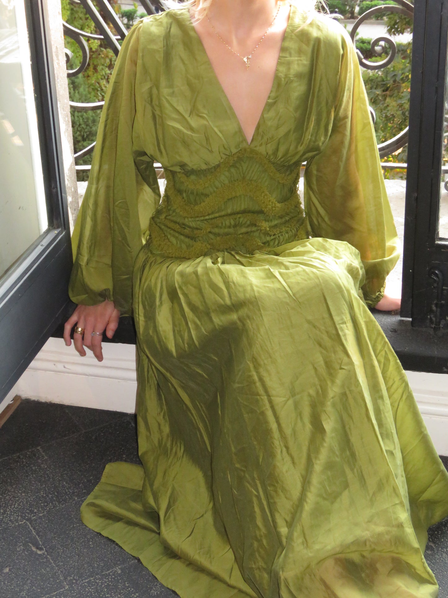OLIVE MUSE DRESS